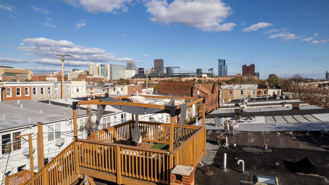 Cozy Townhouse Downtown W/ Game Room & Rooftop Baltimore Exterior foto